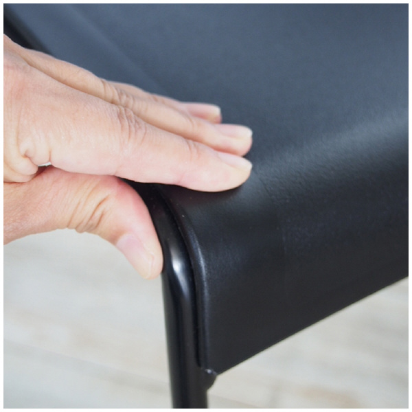 アール・エフ・ヤマカワ（株） ループ脚チェアBONUM BONUM ループ脚チェア　ＢＯＮＵＭ　ホワイト BONUM-WHITE