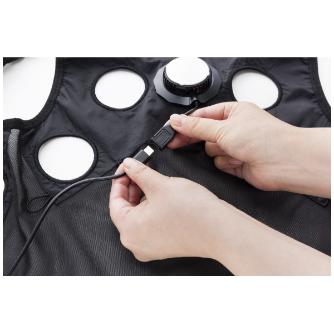 アイトス（株） 12穴式6点ペルチェベスト Y8158-010-F １２穴式６点ペルチェベスト Y8158-010-F ﾌﾞﾗｯｸ