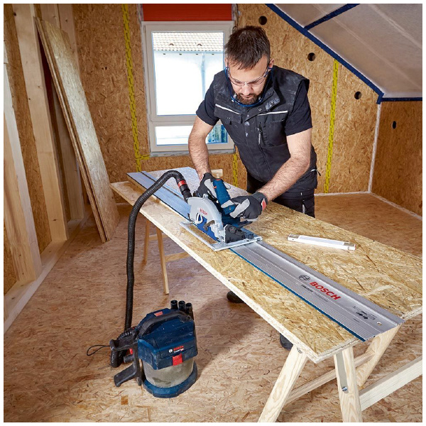 ボッシュ（株） コードレス丸のこ コードレス丸のこ GKS18V-68G