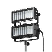 （株）ハタヤリミテッド 200W LED投光器