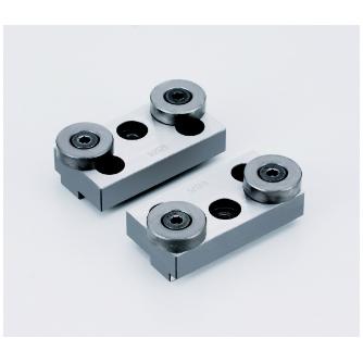 （株）ナベヤ 5軸マシンバイス ユニバーサル口金セット UJS ５軸マシンバイス　ユニバーサル口金セット UJS75-R