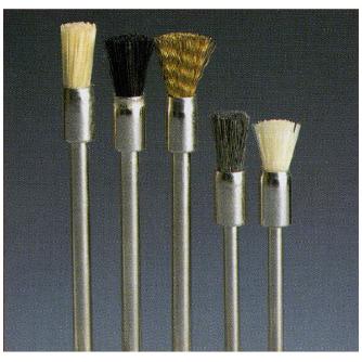 日本精密機械工作（株） 軸付エンド型ブラシ ナイロン B 軸付エンド型ブラシ　ナイロン　５本 B4215