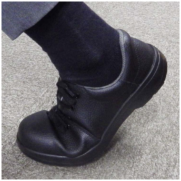 （株）シモン JIS安全靴 編上マジック 軽量 AW28黒 ＪＩＳ安全靴　編上マジック　軽量 AW28ｸﾛ 240